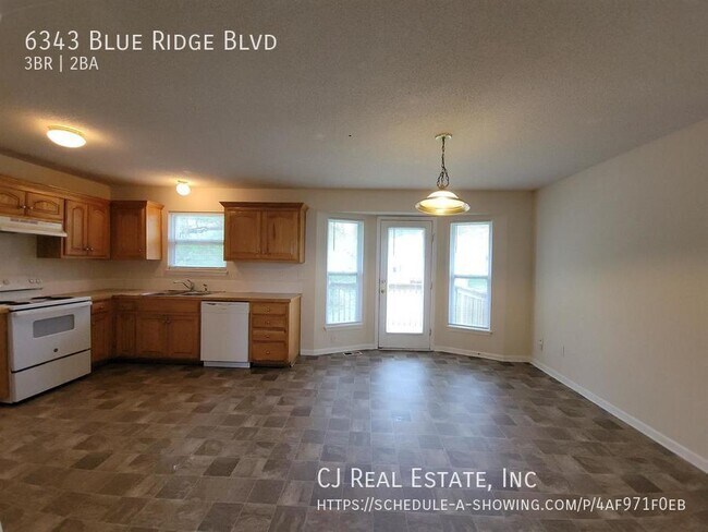 Foto del edificio - 6343 Blue Ridge Blvd