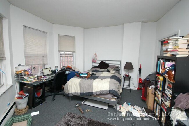 Building Photo - 61 S Huntington Ave