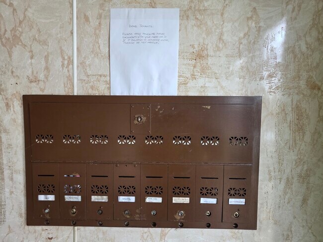 Foto del edificio - 6527 S Kimbark Ave