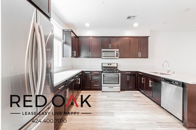 Building Photo - 14430 Strawberry Ln