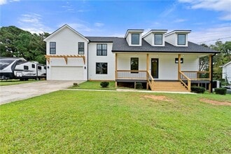 Building Photo - 213 Wagon Wheel Dr