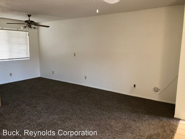 Building Photo - 2 br, 2 bath House - 1190 Ramar Rd #32