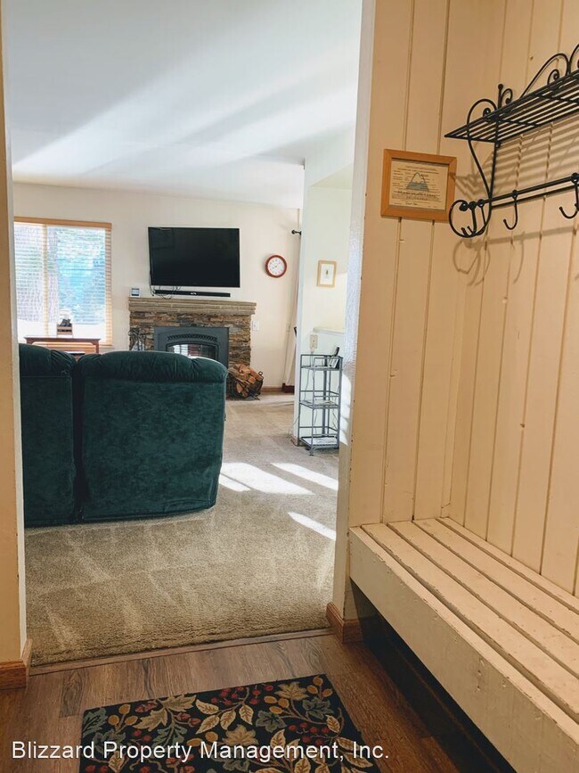 Foto del edificio - 1 br, 1 bath House - 25 Lee Rd.