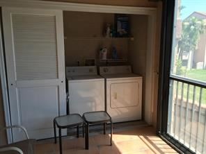 Building Photo - 3 br, 2 bath  - Optima Village Floor 1