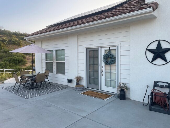 Building Photo - 39039 Gray Squirrel Rd