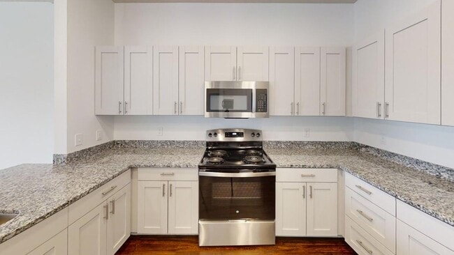 Interior Photo - Precedent Flats