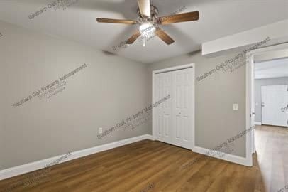Building Photo - 401 S Cherry St
