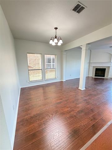Foto del edificio - 9004 Brook Hill Ln