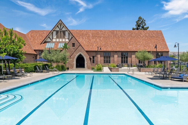 Foto del edificio - 12329 Primrose Ave