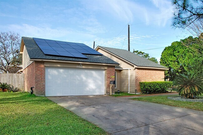 Foto del edificio - 15510 W Barbara Cir