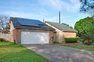 Building Photo - 15510 W Barbara Cir