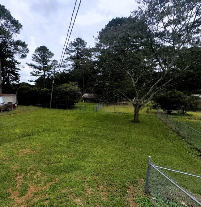 Building Photo - 1654 Old Hwy 27