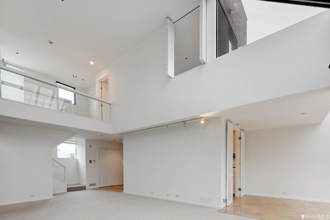 Foto del edificio - 170 Pacific Ave