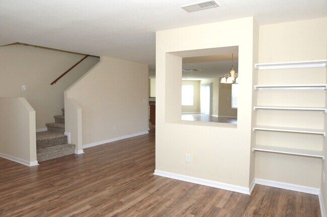 Foto del edificio - Move-In Special!