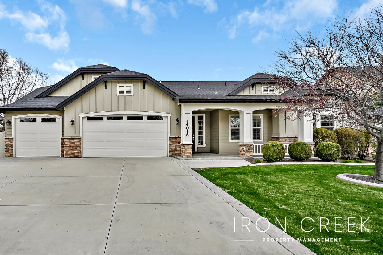 14016 W Canyon Creek St, Boise, ID 83713 Room for Rent in Boise, ID