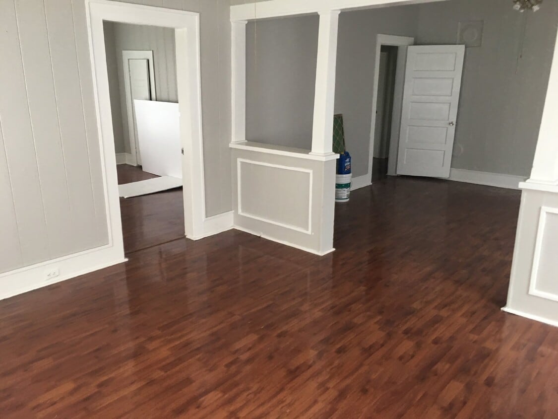 Primary Photo - Charming 2 Bed, 1 Bath Home with Spacious Layout in Jonesboro, AR!