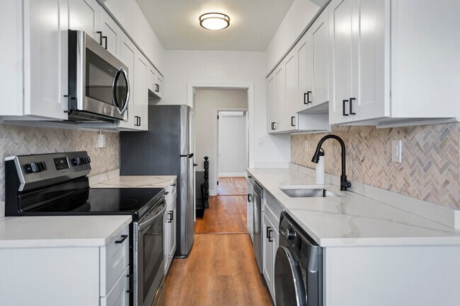 Kitchen - 20-27 26th St