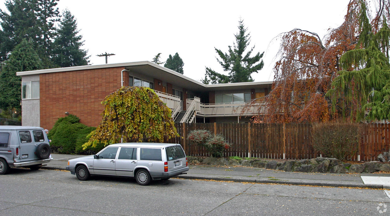 Primary Photo - Nedra Apartments