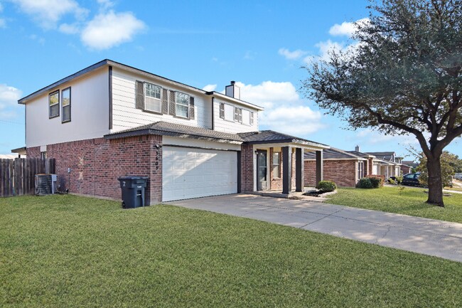 Building Photo - 3609 Thunder Creek Dr