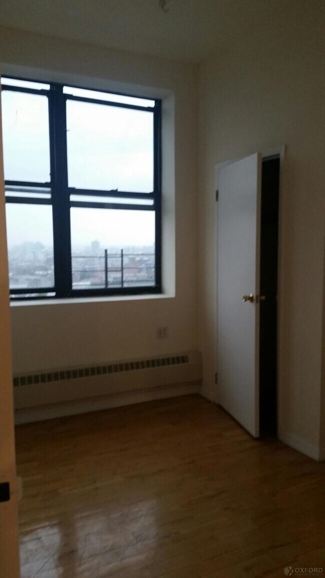 Foto del edificio - 545 Prospect Pl
