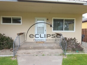 Building Photo - 729 3rd St
