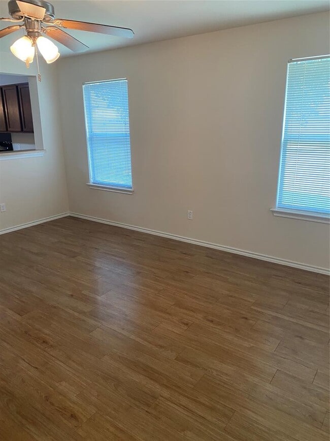 Building Photo - 177 Pebble Creek Ln