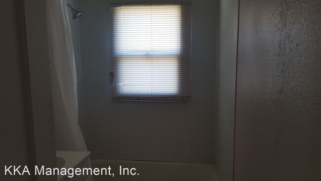 Foto del edificio - 2 br, 1 bath House - 1504 SW Maple Ave