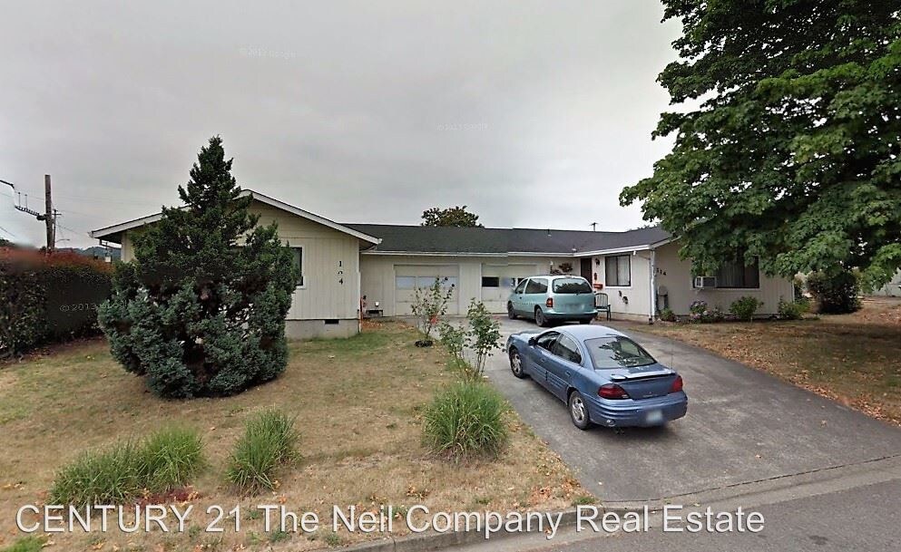 114114 SW Chandler Dr, Roseburg, OR 97471 Room for Rent in Roseburg