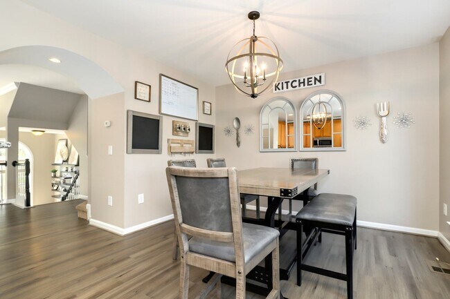 Building Photo - 17470 Bayou Bend Circle