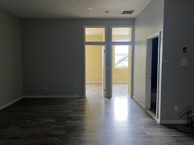 Building Photo - 59-61 North Street Unit 3D