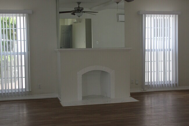 Foto del edificio - 818 S Shenandoah St