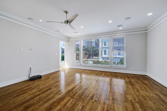 Foto del edificio - 5417 Jackson St