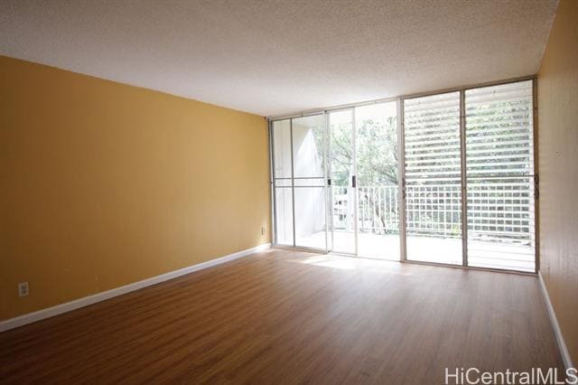 Building Photo - 95-2039-2039 Waikalani Pl