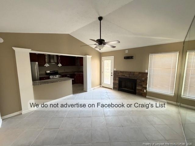 Foto del edificio - 1986 Christopher Way