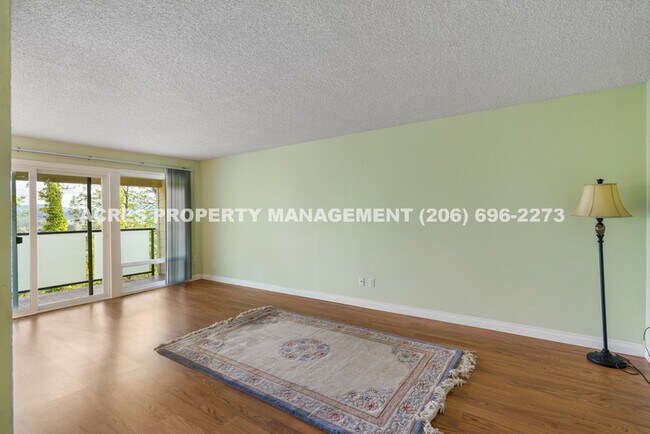 Building Photo - 15154 65th Ave S
