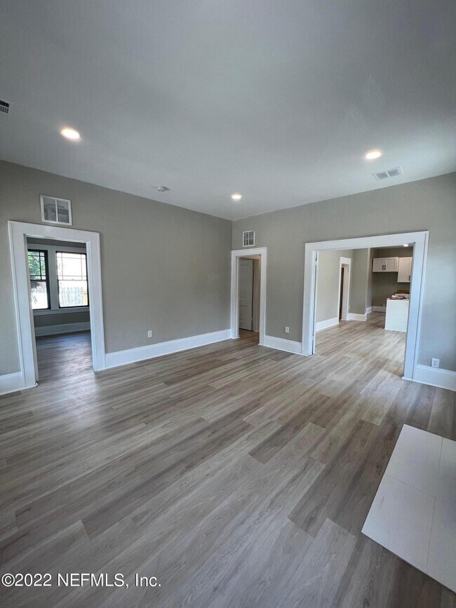 Foto del edificio - 43 W 21st St