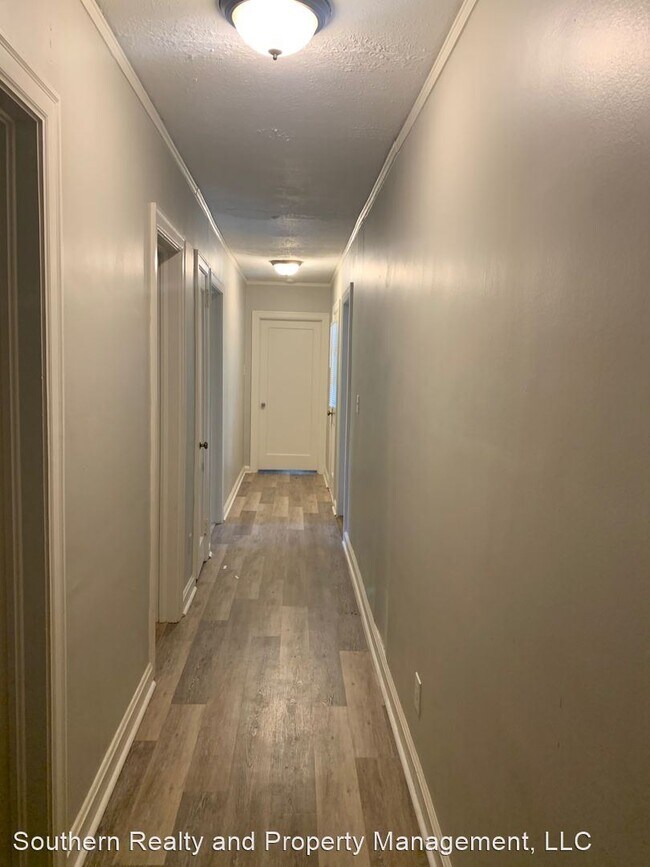 Foto del edificio - 3 br, 2 bath House - 3381 Dartmouth Circle