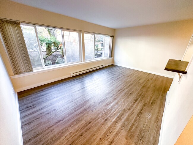 Foto del edificio - 433 Belmont Ave E