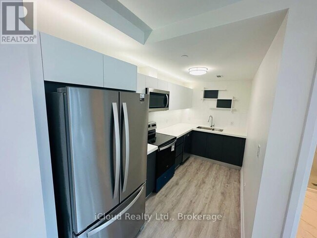 Building Photo - 3340 Stella Crescent