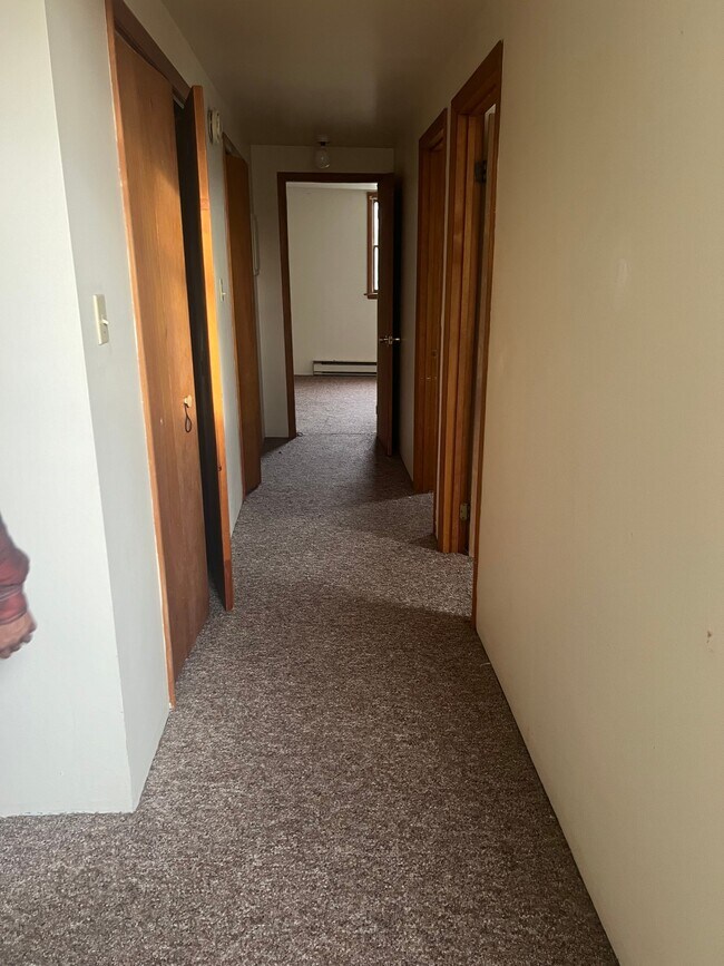 Foto del edificio - 1311 Gravel Pond Rd