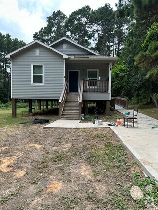 Building Photo - 325 Cemetery Rd