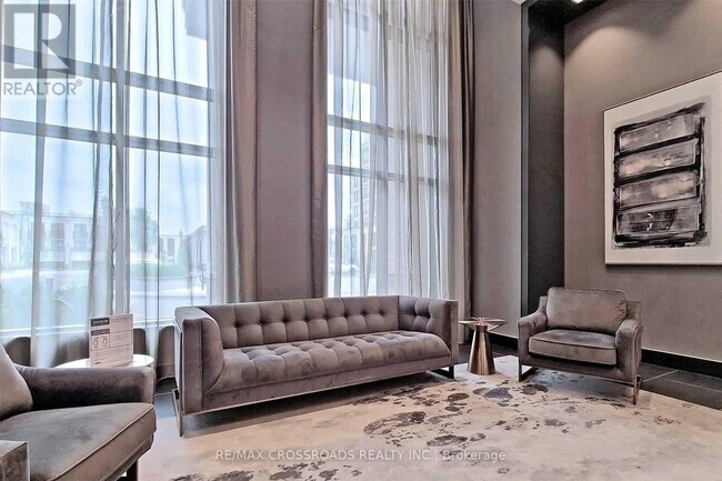 Building Photo - 278 Buchanan Dr