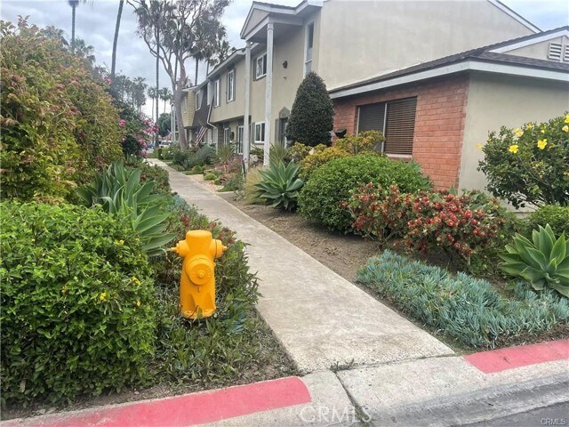 Foto del edificio - 8115 Foxhall Dr