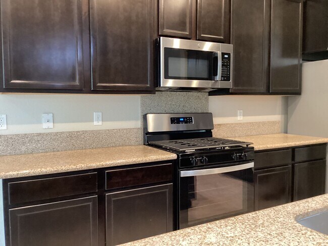 Foto del edificio - 3769 N Carriage Ave