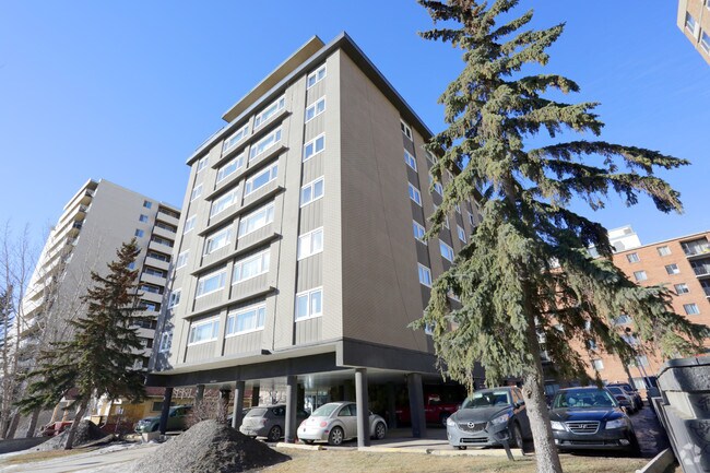 Building Photo - Valley Ridge Tower