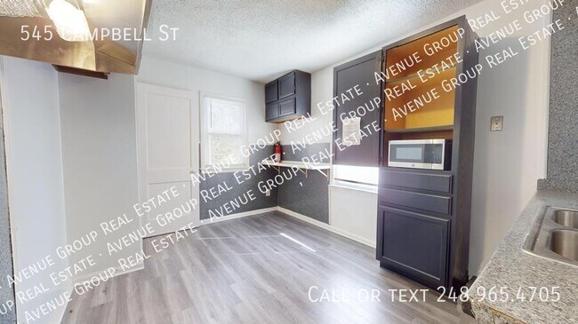 Foto del edificio - 545 Campbell St