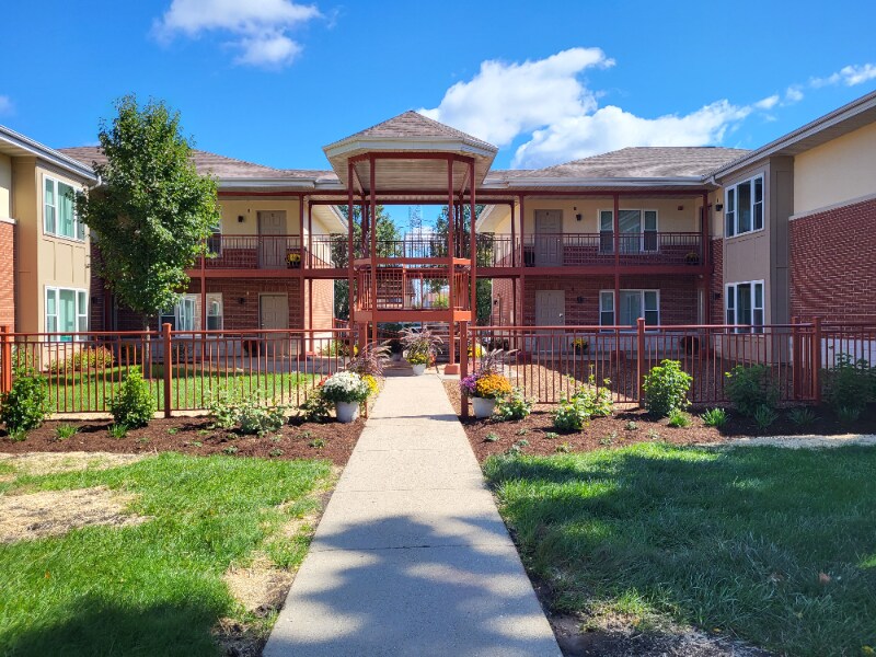 Foto principal - 1579 Floyd Brown Ln