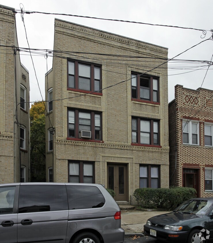 30 Corbin Ave, Jersey City, NJ 07306 Apartments in Jersey City, NJ