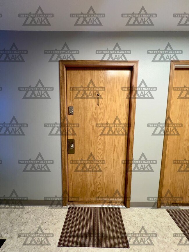 Foto del edificio - 28th Ave 1215-