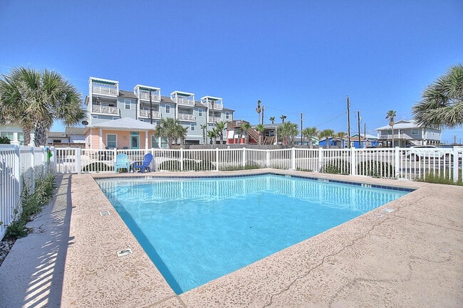 Building Photo - 1617 S Station St